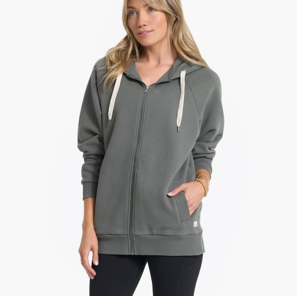 Vuori Restore Hoodie in Dusty Pine